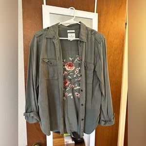 American Eagle Oversized Boyfriend Button Down